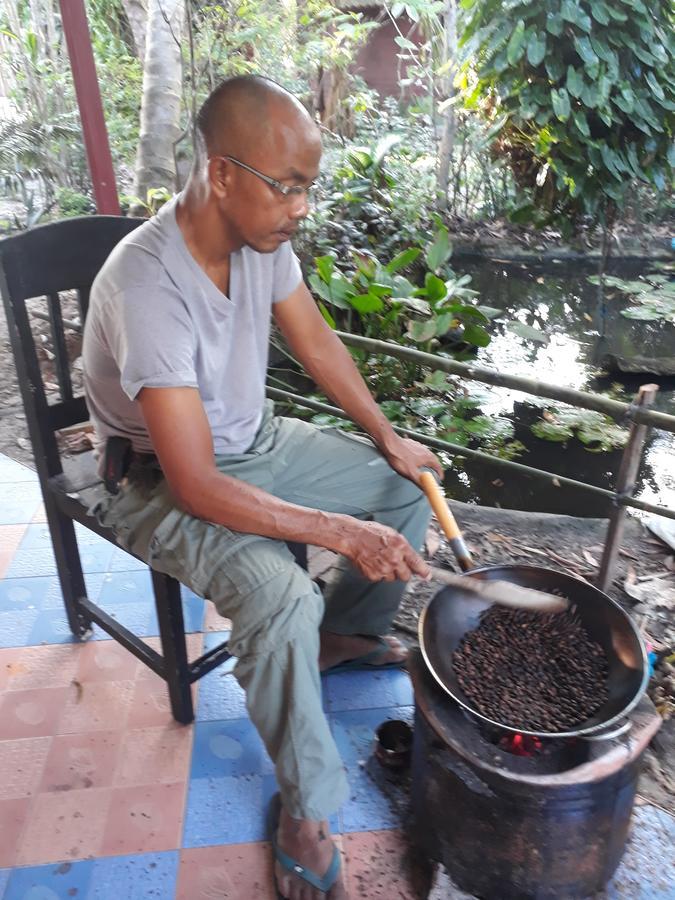 Hornbill Hut Hotel Koh Phayam Luaran gambar